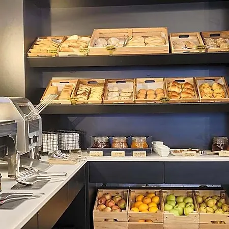 Duplo Charme Boutique Hotel