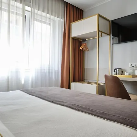 Hotel Duplo Charme Boutique 3*