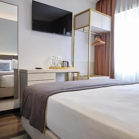 Duplo Charme Boutique Hotel 3*