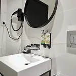 Duplo Charme Boutique 3*